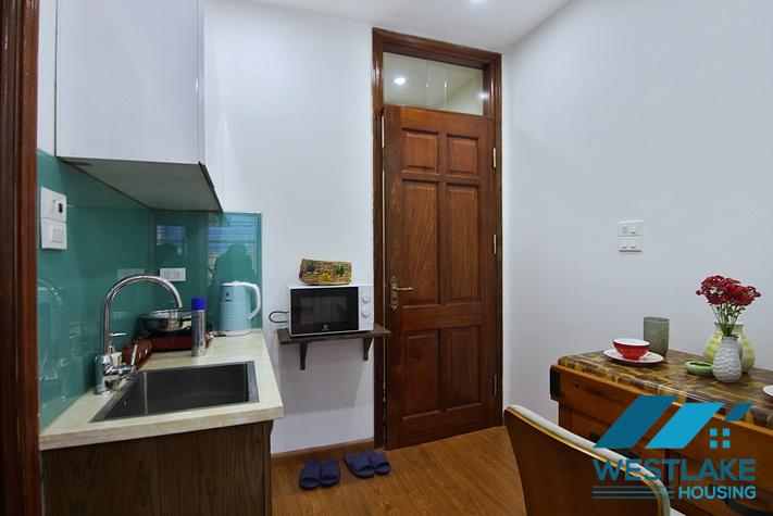 Căn Hộ 1 Phòng Ngủ Đẹp Gia Rẻ Và Sáng Thoáng  Cho Thuê Tại Phố Nhật Chieu, Tây Hồ, Hà Nội