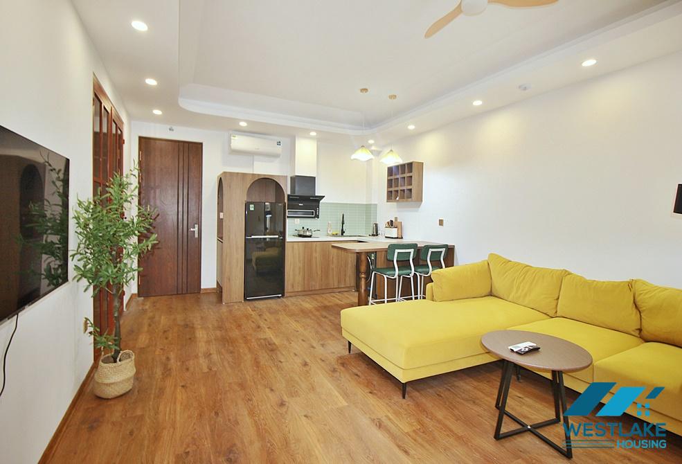 Beautiful and Modern One-Bedroom Apartment for Rent on Vu Mien Street, Tay Ho Ward, Hanoi