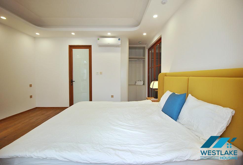 Beautiful and Modern One-Bedroom Apartment for Rent on Vu Mien Street, Tay Ho Ward, Hanoi
