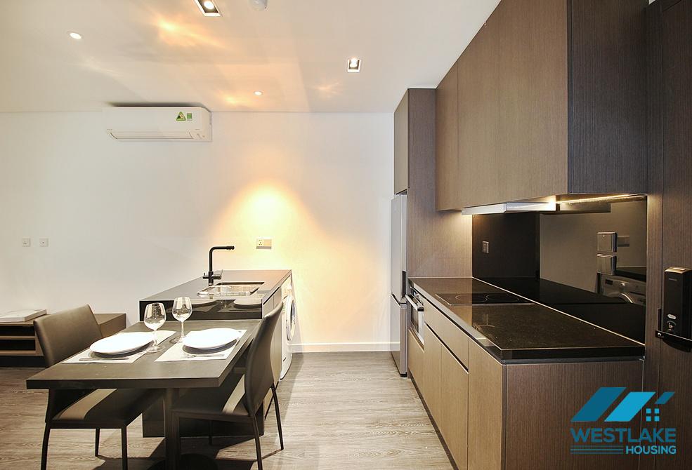 Modern and beautiful studio apartment for rent in Xuan Dieu, Tay Ho, Ha Noi