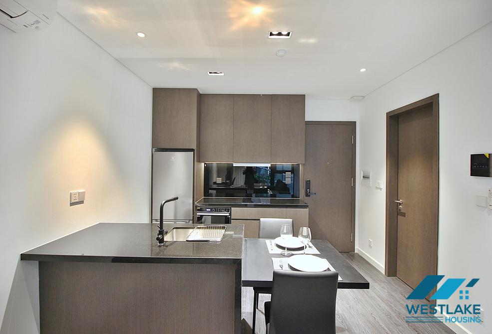 Modern and beautiful studio apartment for rent in Xuan Dieu, Tay Ho, Ha Noi