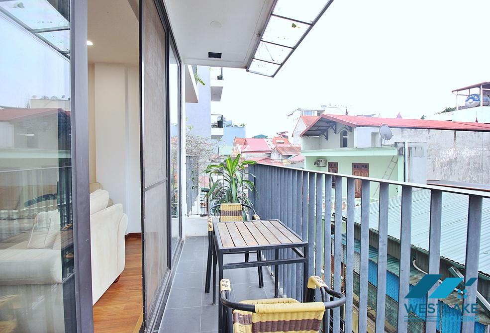 Beautiful and cosy 2-bedrooms apartment in Xuan Dieu area, Tay Ho, Ha Noi