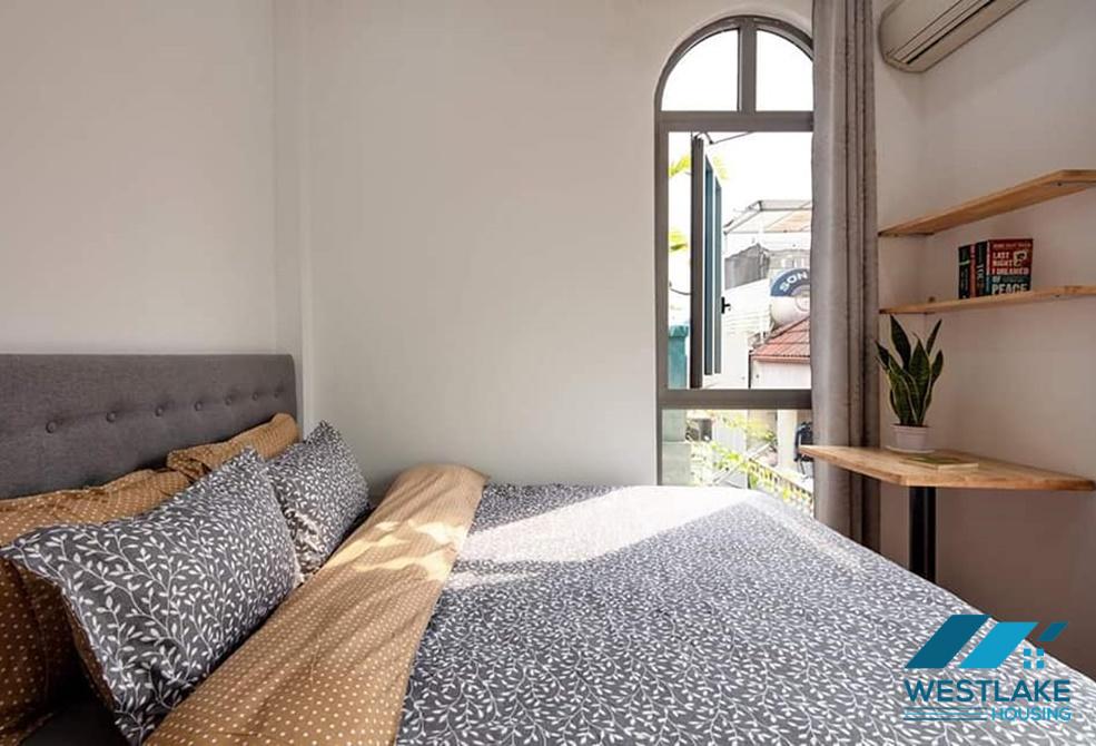 A lovely 2 bedroom apartment for rent in Au Co, Tay Ho, Ha Noi