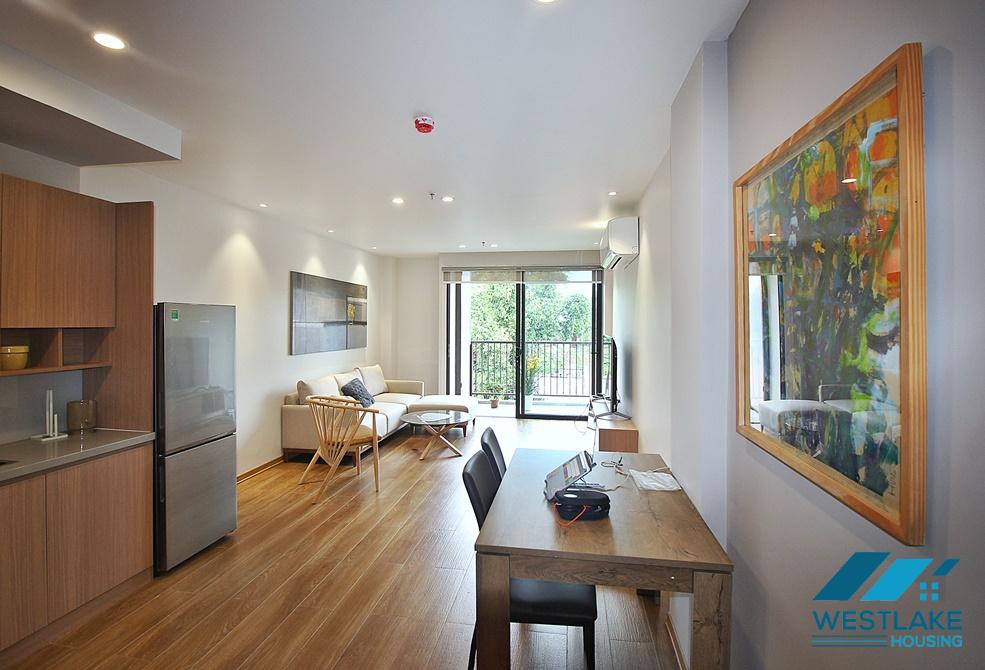 Cho Thuê Căn Hộ 2 Phòng Ngủ Đẹp Tại Đường Võng Thị, Tây Hồ, Hà Nội.