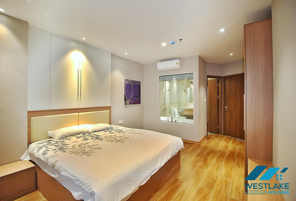 Cho Thuê Căn Hộ 2 Phòng Ngủ Đẹp Tại Đường Võng Thị, Tây Hồ, Hà Nội.