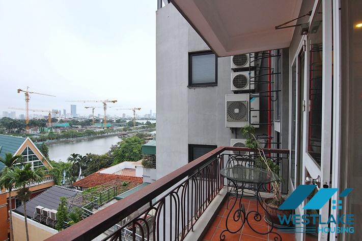 Căn Hộ 2 Phòng Ngủ Rộng Rãi Thoáng Mát Tại Tây Hồ, Hà Nội.