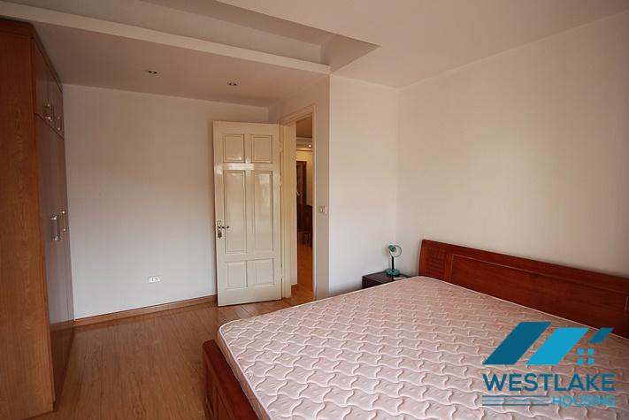 Căn Hộ 02 Phòng Ngủ Rộng, Thoáng Sáng  Cho Thuê Tại Phố Trịnh Công Sơn Tây Hồ, Hà Nội