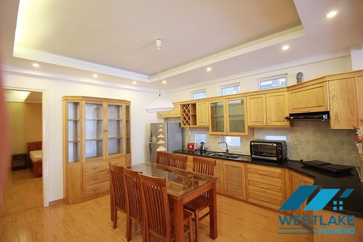 Căn Hộ 02 Phòng Ngủ Rộng, Thoáng Sáng  Cho Thuê Tại Phố Trịnh Công Sơn Tây Hồ, Hà Nội