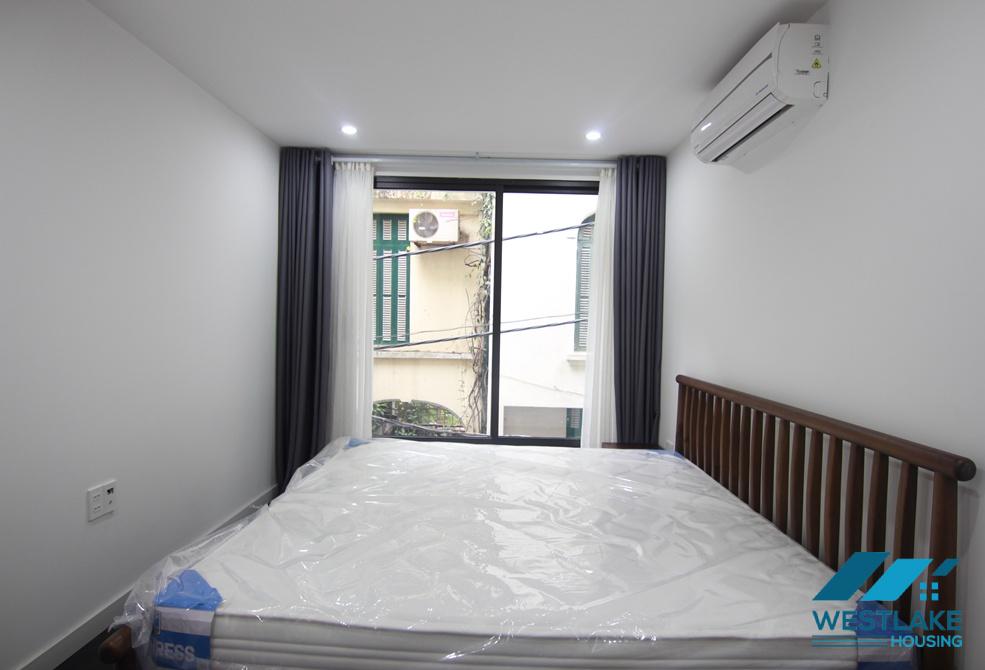 Spacious 1-bedroom apartment with a nice balcony in Tu Hoa area, Tay Ho, Ha Noi Spacious 1-bedroom apartment with a nice balcony in Tu Hoa area, Tay Ho, Ha Noi