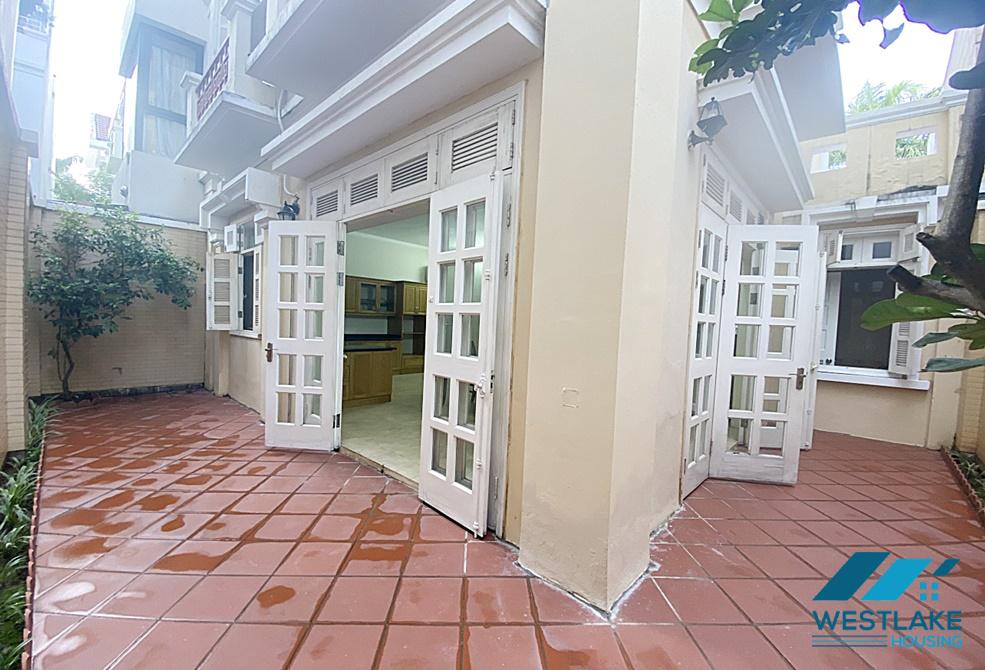 Cho thuê biệt thự khu T, Ciputra, Tây Hồ, Hà Nội – gần UNIS