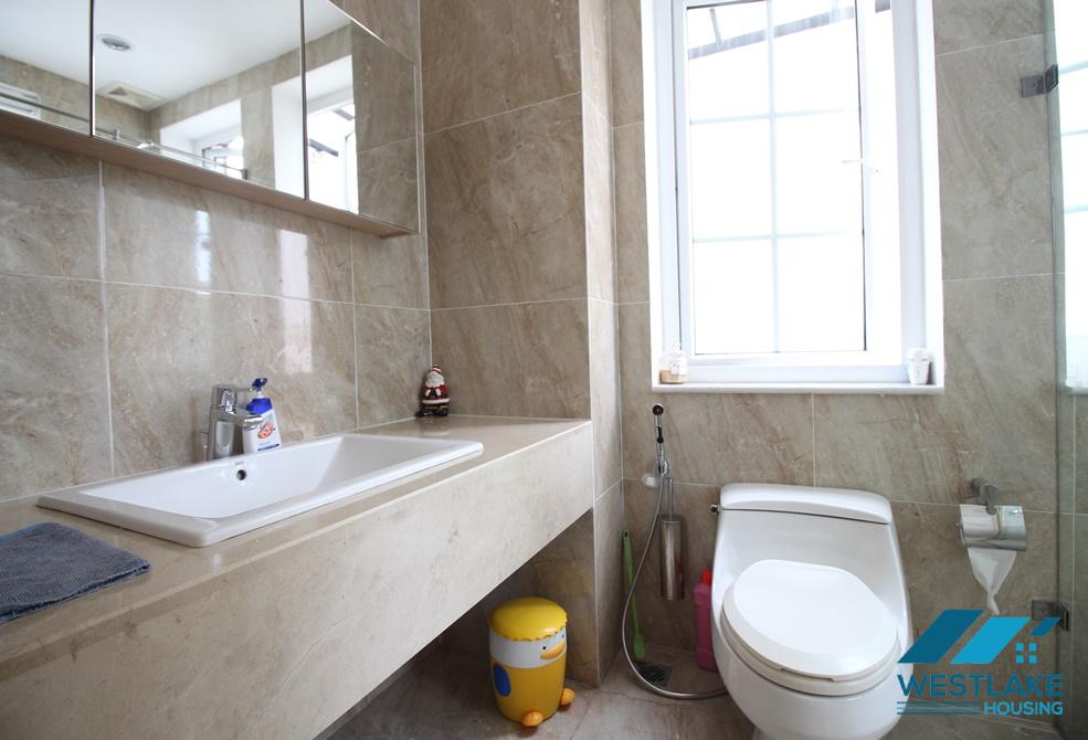 Cho thuê biệt thự độc lập xanh mát tại Ciputra, Tây Hồ, Hà Nội Cho thuê biệt thự độc lập xanh mát tại Ciputra, Tây Hồ, Hà Nội