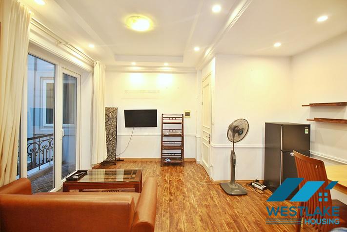 Spacious studio apartment for rent at an affordable price on Vu Mien Street, Tay Ho, Hanoi. Spacious studio apartment for rent at an affordable price on Vu Mien Street, Tay Ho, Hanoi.