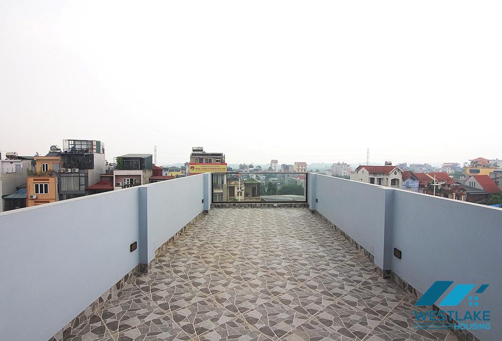 A new 5 floor office building for rent in Au Co, Tay ho