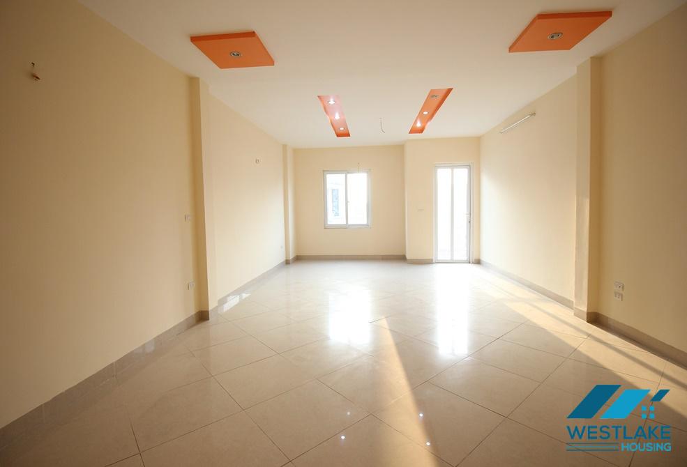 A large 5 storey house for rent in Au Co, Tay Ho A large 5 storey house for rent in Au Co, Tay Ho