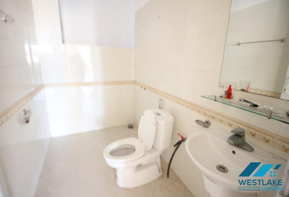 A large 5 storey house for rent in Au Co, Tay Ho A large 5 storey house for rent in Au Co, Tay Ho