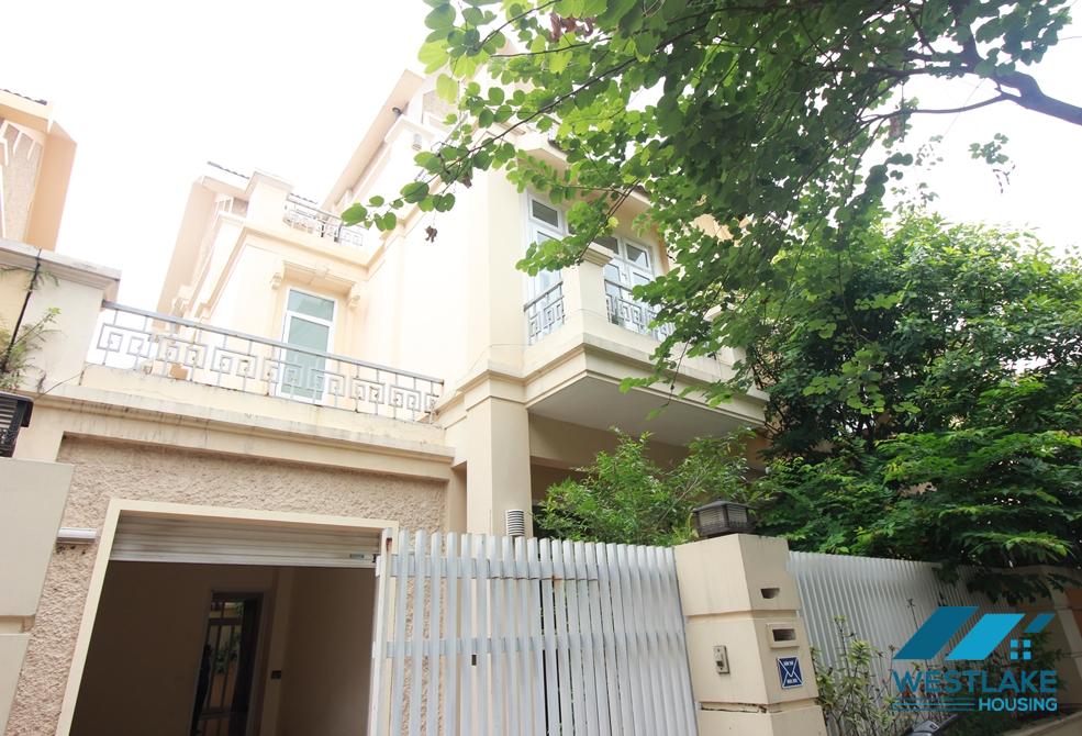 Cho thuê nhà đẹp, sáng sủa tại khu T – Ciputra, Tây Hồ, Hà Nội