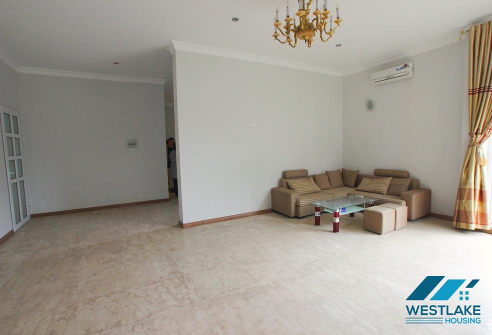 Cho thuê nhà ấm cúng tại khu T – Ciputra, Tây Hồ, Hà Nội Cho thuê nhà ấm cúng tại khu T – Ciputra, Tây Hồ, Hà Nội