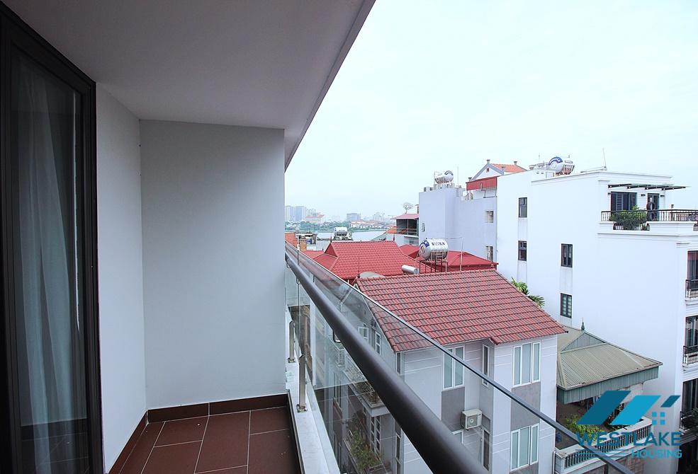 Cho Thuê Căn Hộ 1 Phòng Ngủ Hoàn Toàn Mới, View Hồ, Tại Đường Nhật Chiêu Tây Hồ, Hà Nội