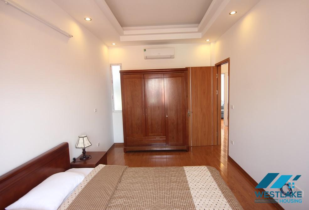 A bright 1 bedroom apartment with balcony for rent in Tay Ho, Ha Noi A bright 1 bedroom apartment with balcony for rent in Tay Ho, Ha Noi