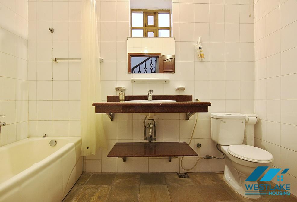 A renovated 5 bedroom house for rent in Tay Ho, Ha Noi A renovated 5 bedroom house for rent in Tay Ho, Ha Noi