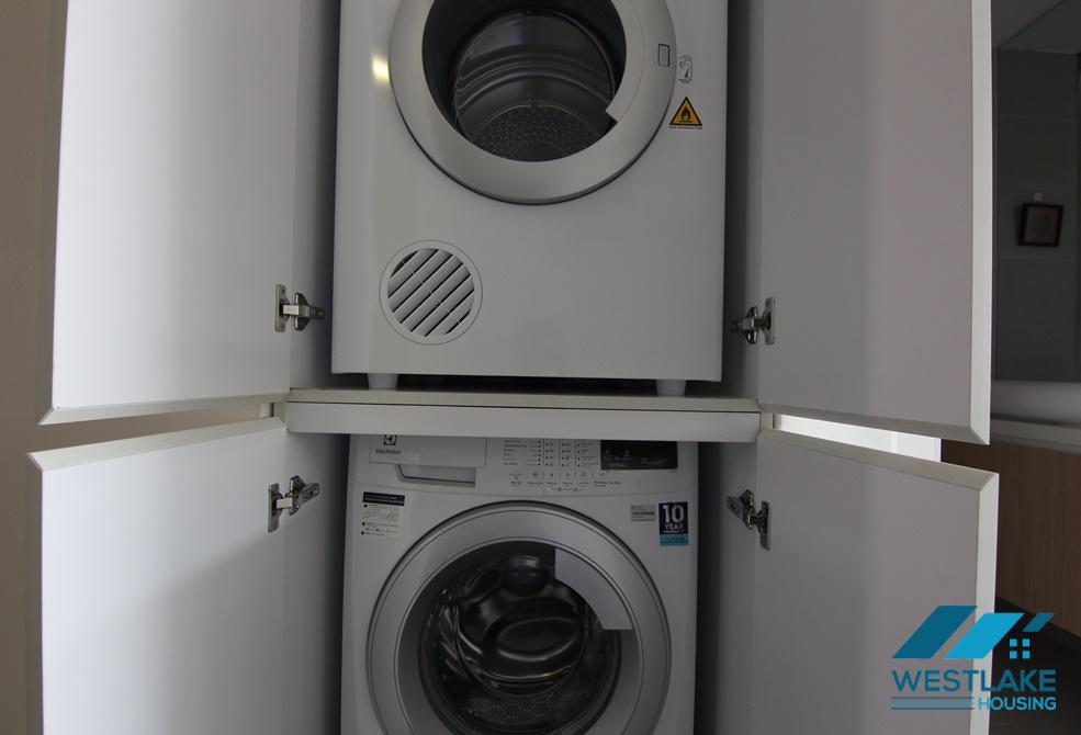 Cho Thuê Căn Hộ 1 Phòng Ngủ Sáng Thoáng, Hiện Đại, Mới Đẹp Trên Đường Tô Ngọc Vân Tây Hồ, Hà Nội.