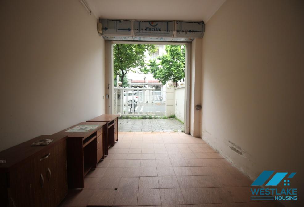 Cho thuê nhà đẹp tại Khu đô thị Ciputra – Tây Hồ, Hà Nội