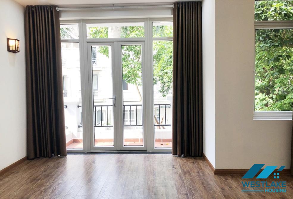 Cho thuê nhà 5 phòng ngủ tại khu T – Khu đô thị Ciputra, Hà Nội Cho thuê nhà 5 phòng ngủ tại khu T – Khu đô thị Ciputra, Hà Nội