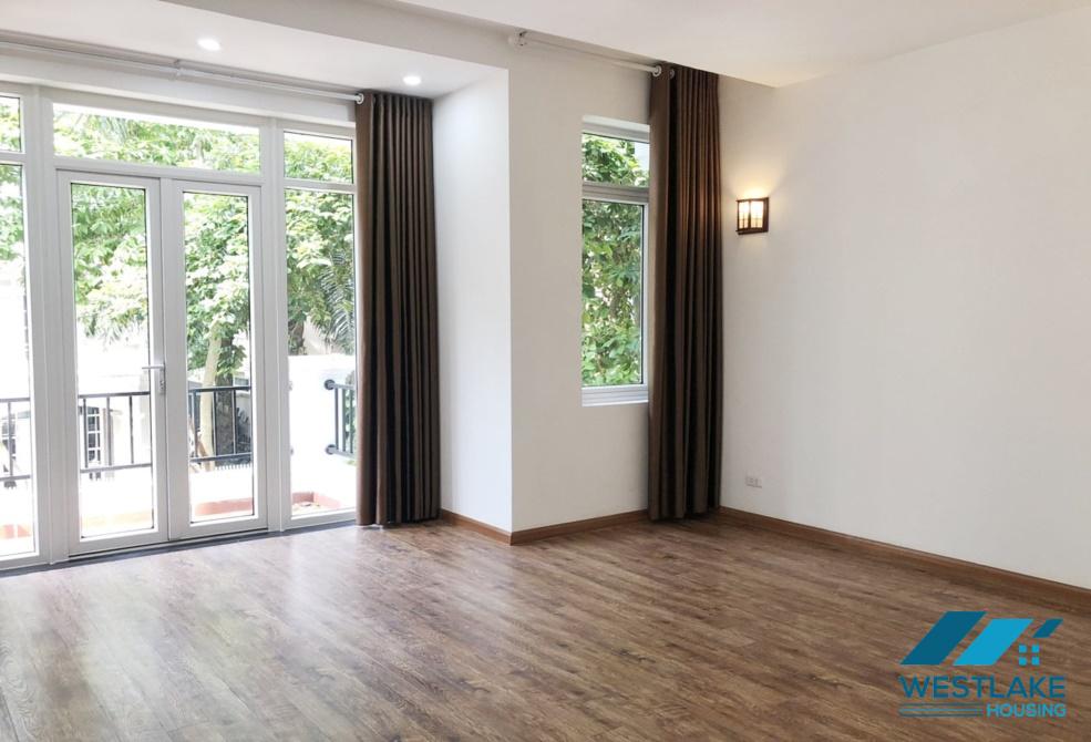 Cho thuê nhà 5 phòng ngủ tại khu T – Khu đô thị Ciputra, Hà Nội Cho thuê nhà 5 phòng ngủ tại khu T – Khu đô thị Ciputra, Hà Nội