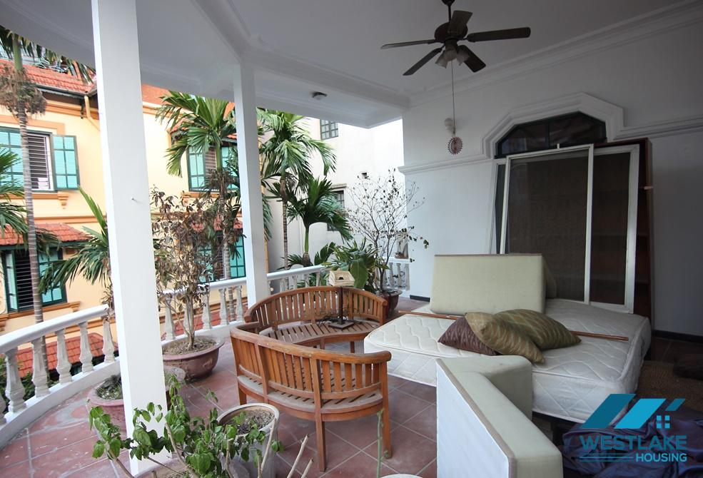 Beautiful house with 3 bedrooms for rent in Tay Ho, Ha Noi Beautiful house with 3 bedrooms for rent in Tay Ho, Ha Noi