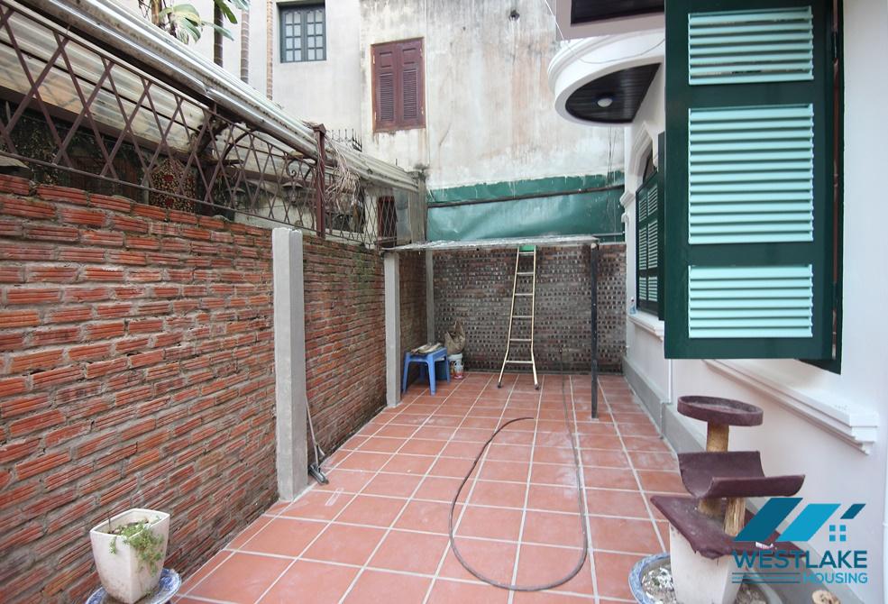Beautiful house with 3 bedrooms for rent in Tay Ho, Ha Noi Beautiful house with 3 bedrooms for rent in Tay Ho, Ha Noi