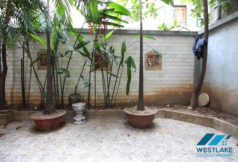 Cho Thuê Nhà 4 Phòng Ngủ Đẹp Và Rộng Sáng Thoáng Tại Tô Ngọc Vân, Tây Hồ, Hà Nội.