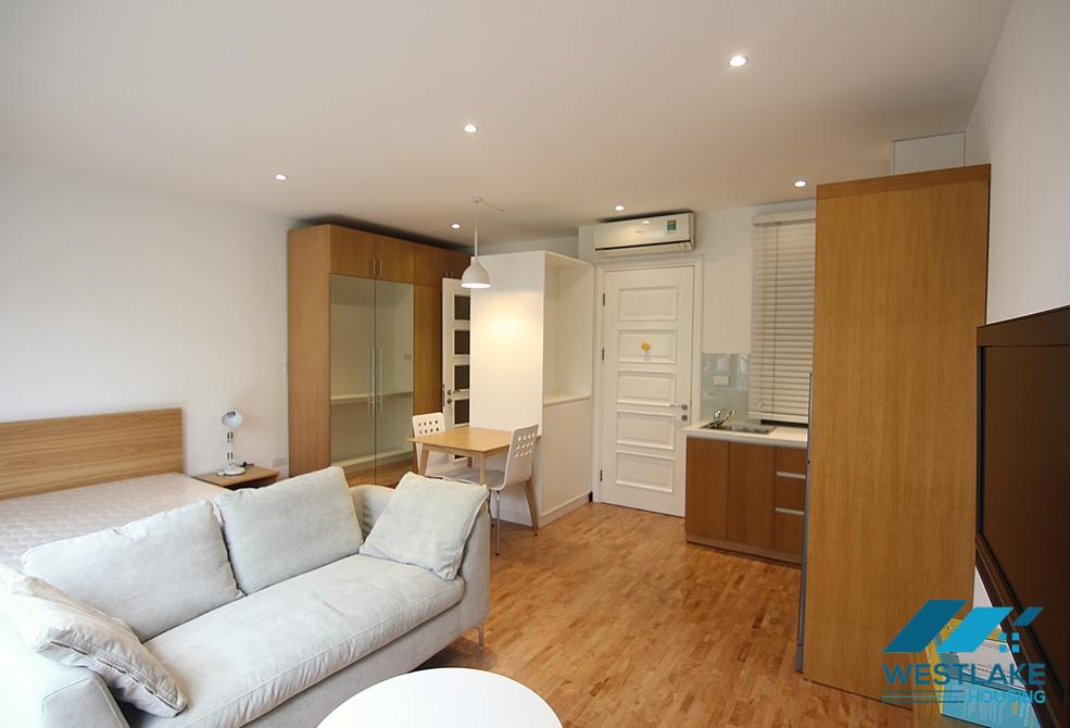 Charming apartment for rent in Tay Ho ward, Closed Westlake