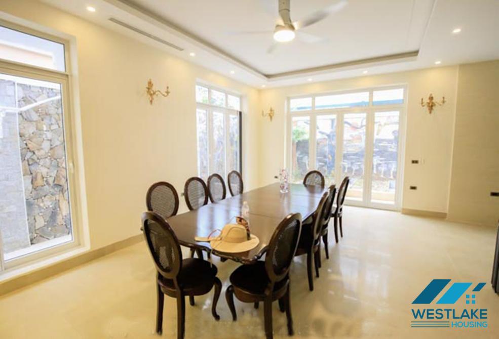 Cho thuê nhà đẹp tại khu T, Ciputra Tây Hồ – Không gian sáng, gần hồ bơi và phòng gym