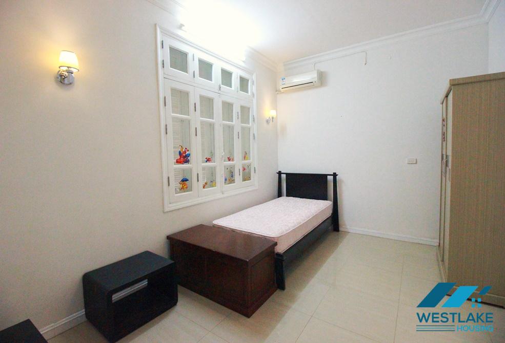 Cho thuê nhà đẹp 5 phòng ngủ tại khu T, Ciputra Tây Hồ – 180m², đầy đủ nội thất