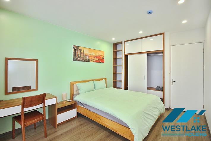 Cho Thuê Căn Hộ 2 Phòng Ngủ Mơi Đẹp, Ban Công Thoáng Sáng Tại Tô Ngọc Vân, Tây Hồ, Hà Nội