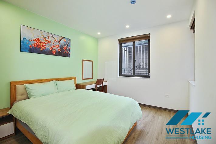 Cho Thuê Căn Hộ 2 Phòng Ngủ Mơi Đẹp, Ban Công Thoáng Sáng Tại Tô Ngọc Vân, Tây Hồ, Hà Nội