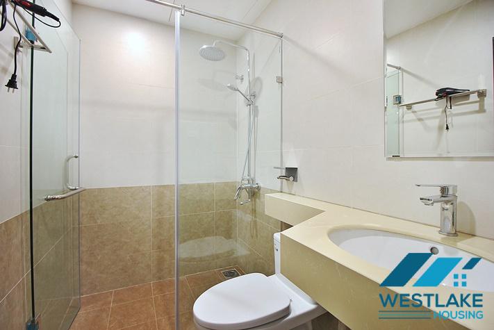 Cho Thuê Căn Hộ 2 Phòng Ngủ Mơi Đẹp, Ban Công Thoáng Sáng Tại Tô Ngọc Vân, Tây Hồ, Hà Nội