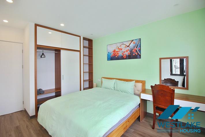 Cho Thuê Căn Hộ 2 Phòng Ngủ Mới Đẹp, Hiện Đại, Ban Công Rông Thoáng Mát Tại Tô Ngọc Vân, Tây Hồ, Hà Nội