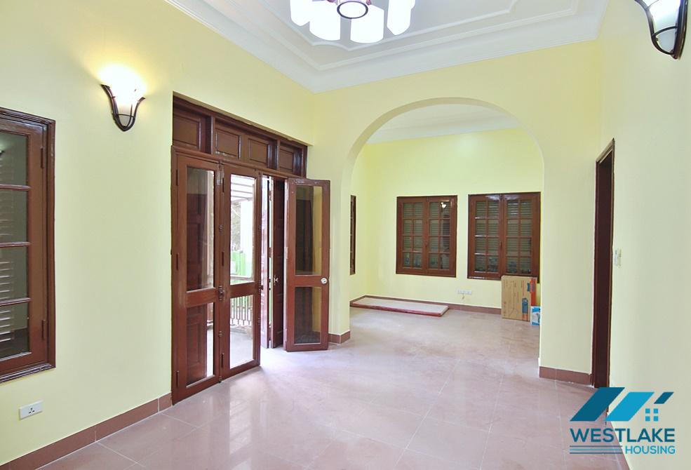 A spacious house with garage for rent in Tay Ho, Ha Noi