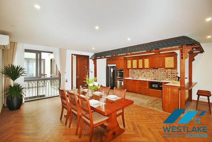 Cho Thuê Căn Hộ 3 Phòng Ngủ Ban Công Rộng View Hồ Thoáng Mát, Hoàn Toàn Mới Tại Xuân Diệu, Tây Hồ, Hà Nội.