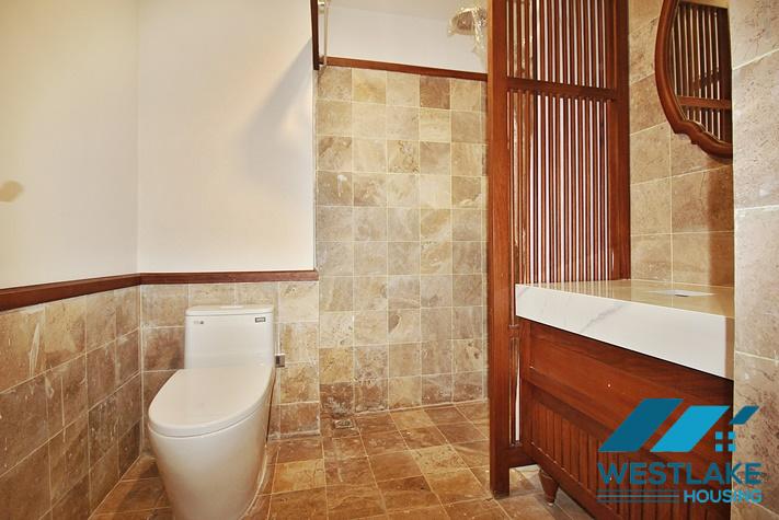 Cho Thuê Căn Hộ 3 Phòng Ngủ Ban Công Rộng View Hồ Thoáng Mát, Hoàn Toàn Mới Tại Xuân Diệu, Tây Hồ, Hà Nội.