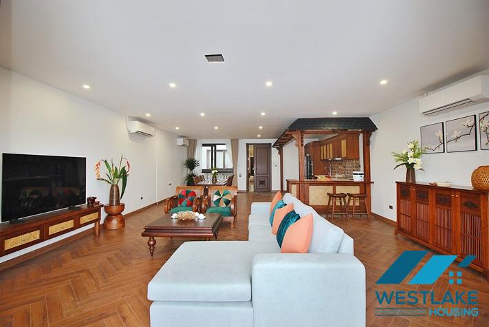 Cho Thuê Căn Hộ 3 Phòng Ngủ Ban Công Rộng View Hồ Thoáng Mát, Hoàn Toàn Mới Tại Xuân Diệu, Tây Hồ, Hà Nội.