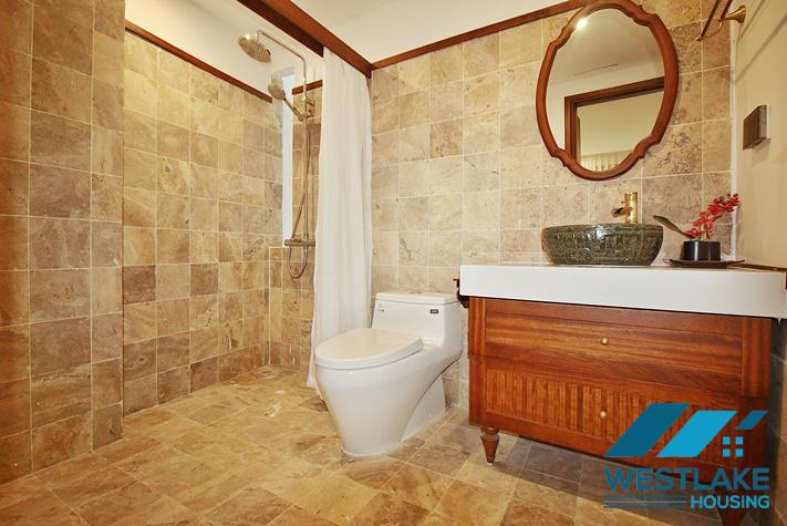 Cho Thuê Căn Hộ 3 Phòng Ngủ Ban Công Rộng View Hồ Thoáng Mát, Hoàn Toàn Mới Tại Xuân Diệu, Tây Hồ, Hà Nội.