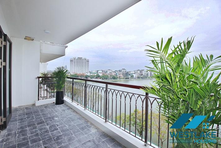 Cho Thuê Căn Hộ 3 Phòng Ngủ Ban Công Rộng View Hồ Thoáng Mát, Hoàn Toàn Mới Tại Xuân Diệu, Tây Hồ, Hà Nội.
