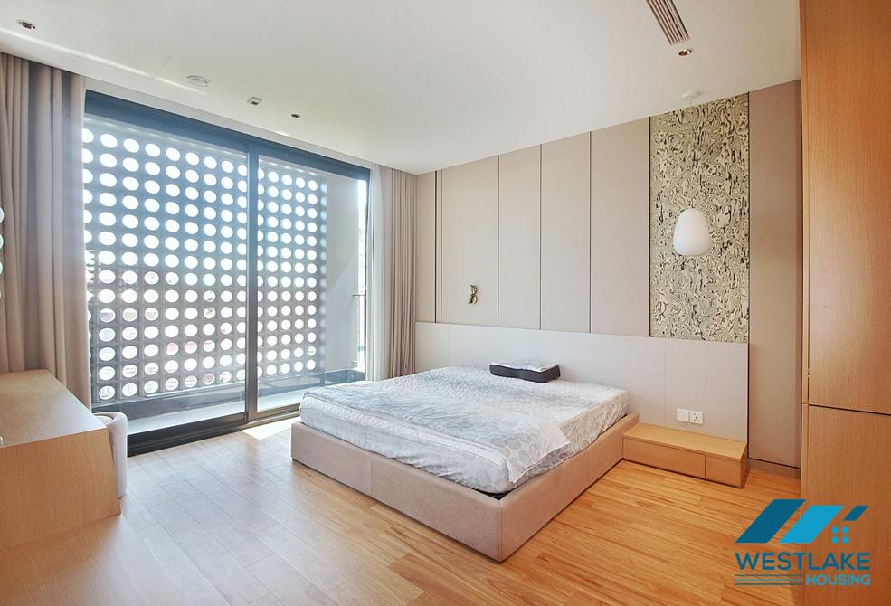 Cho Thuê Căn Hộ 2 Phòng Ngủ Mới, Hiện Đại Ban Công Vieu Hồ Tuyệt Đẹp Tại Tây Hồ, Hà Nội.