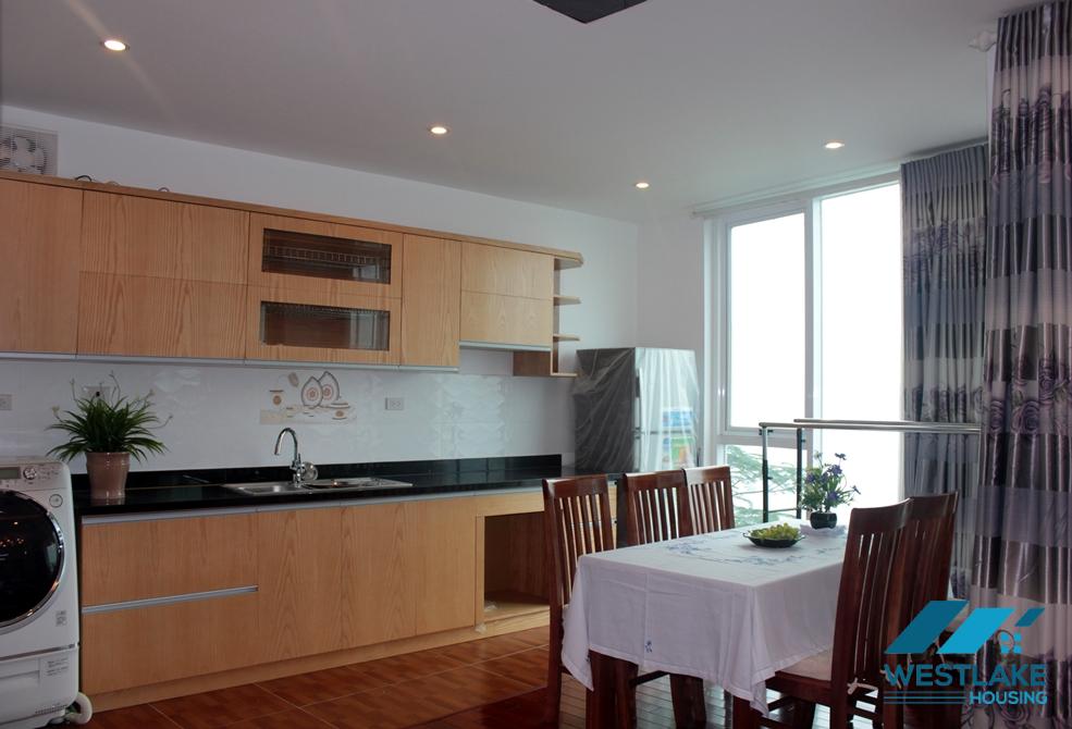 Nice lake view apartment for lease in Tay Ho ward, Hanoi