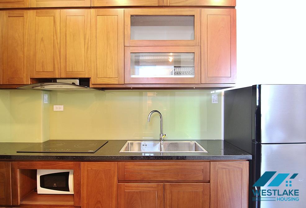 Cho Thuê Căn Hộ Studio Mới  Đep và Sáng Thoáng Tại Trịnh Công Sơn, Tây Hồ, Hà Nội.