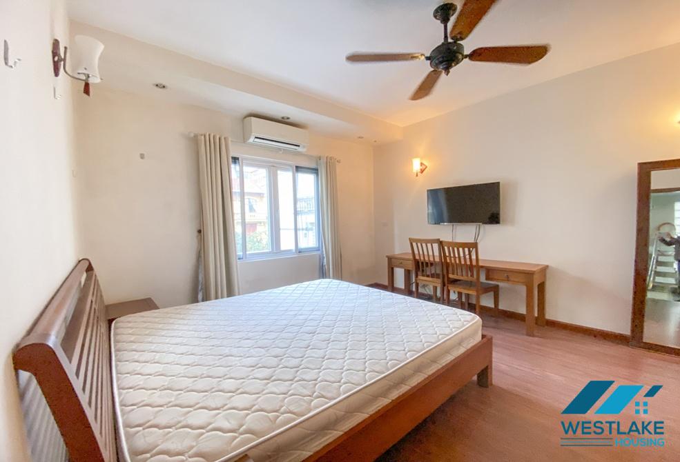 Nice design 02 bedrooms apartment with lake view for rent in Tu Hoa, Tay Ho, Ha Noi Nice design 02 bedrooms apartment with lake view for rent in Tu Hoa, Tay Ho, Ha Noi