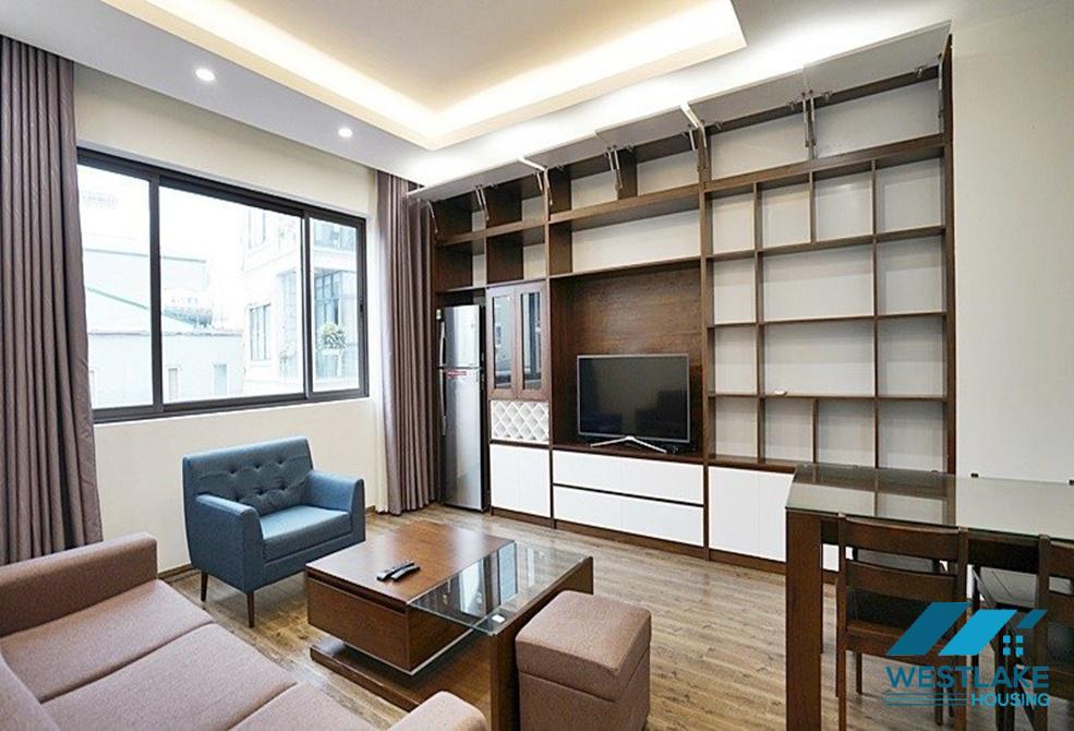 Nice and spacious one bedroom apartment for rent on To Ngoc Van street, Tay Ho, Ha Noi Nice and spacious one bedroom apartment for rent on To Ngoc Van street, Tay Ho, Ha Noi