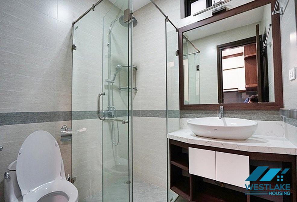 Nice and spacious one bedroom apartment for rent on To Ngoc Van street, Tay Ho, Ha Noi Nice and spacious one bedroom apartment for rent on To Ngoc Van street, Tay Ho, Ha Noi
